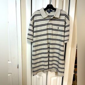 Like New CLASSIC Ralph Lauren Polo Shirt 100% Cotton